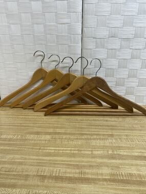 Quality Wooden Hangers - Slightly Curved Hanger Set - Solid Wood 5 Natural
